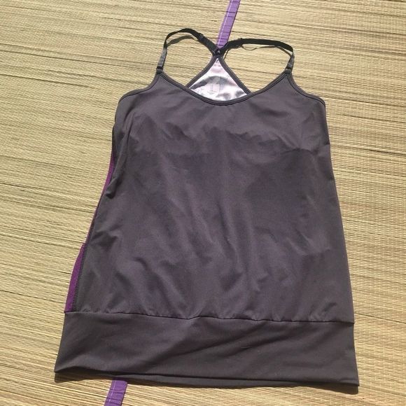 Roxy Tank - Picture 2 of 5